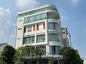 Central residence 3