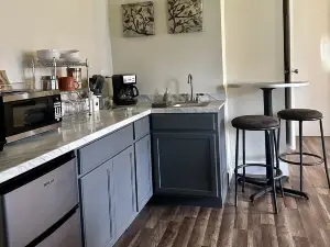 Sonia's Guest Suite in Montesano -Gateway to Olympic National Park