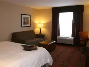 Hampton Inn & Suites Peru