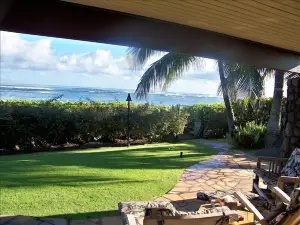 BEACH FRONT ESTATE SANDY BEACH w/Heated Saline Pool/SPA & 360 Degree Views