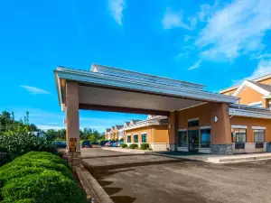 Comfort Inn & Suites