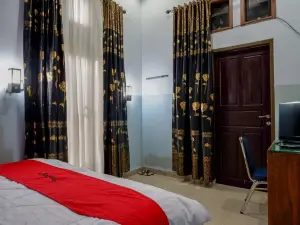 RedDoorz @ Wangi-Wangi Island Wakatobi