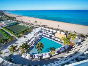 Aparthotel Fontanellas Playa