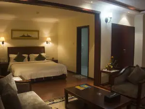GS Plaza Hotel
