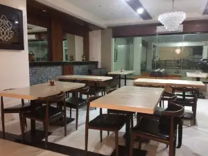 Ey Miner Suites Borromeo