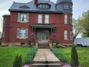 Johnstone Mansion
