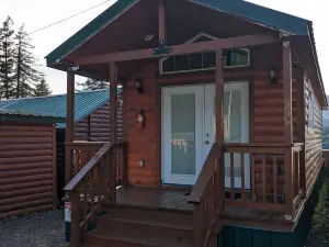 Bridge of the Gods Motel, Cabins & RV Park