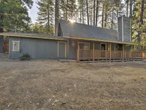 Cabin in Natl Forest 35 Min to Boreal Resort