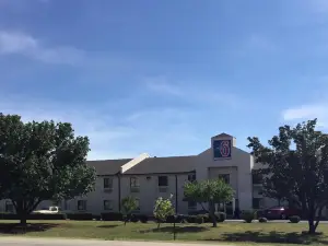 Motel 6 Elk City, OK