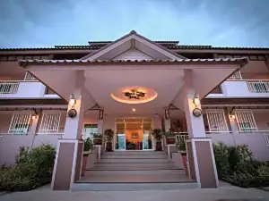Chiangkham Grand Villa