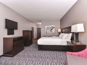 阿比林購物中心拉昆塔温德姆套房酒店