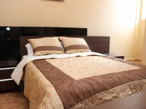 LEBON Appart Hotel
