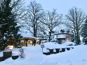 Hotel Schöne Aussicht