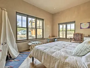 Charming Mountain Estate w/ Views + Fire Pit!