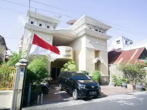 RedDoorz near Pantai Falajawa Kota Ternate