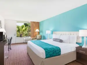 Howard Johnson by Wyndham Lakeland