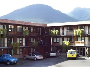 漂流木小屋