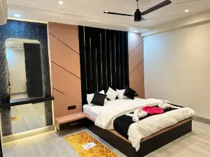 The Grand Narmada Hotel