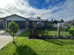 Convenient and comfortable Waitara