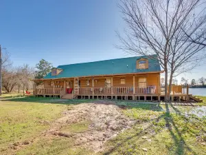 Private Lake On-site: Secluded Retreat in Grant!