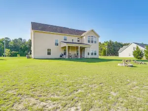 18 Mi to Pinehurst: Quiet + Spacious Family Home!