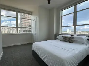 Stayae - High Rise