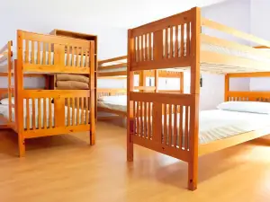 Albergue Turístico Rio Aragon