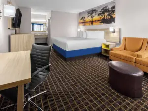 Days Inn by Wyndham Waycross