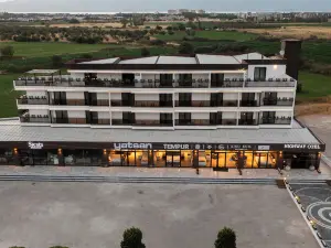 E87 Highway Otel