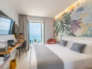 นาโซส มารีนา เบย์