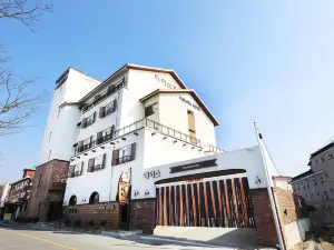 Yeoju Ace Hotel