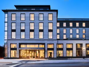 Daxton Hotel Birmingham, Curio Collection by Hilton