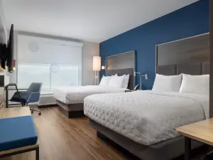 Tru by Hilton Cleveland