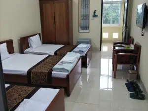 Hotel 99
