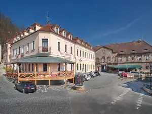 Hotel Podhrad