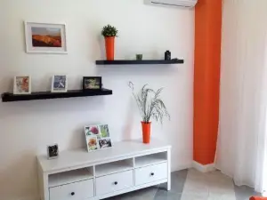 Apartment Orange
