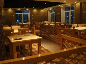Mungun Toig Hotel