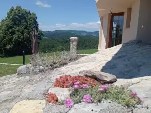 Zerko Holiday Home - Vineyard Chalet with Sauna and Jacuzzi Free