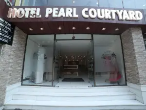 Pearl Courtyard