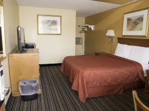 Capri Inn and Suites