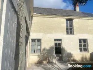 Logis Huit Clos Calme et Romantique Proche Saumur