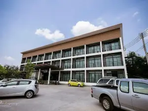 Pornsiri Hotel Sisaket