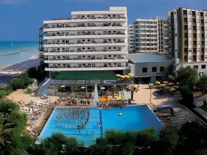 Serena Majestic Hotel