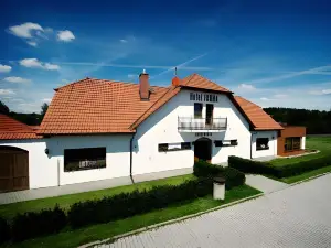 Hotel Farma