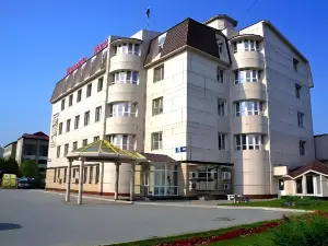 Imperial Palace Hotel