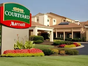 Courtyard Nashville Airport