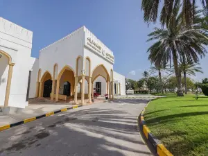 Capital O133 Al Sawadi Beach Resort & Spa