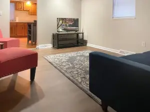 Ideal 2BR/1BA Apartment: Near IUP & More!