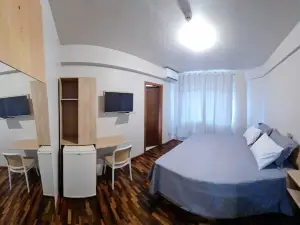 Hotel LF by Feliciano Joaçaba