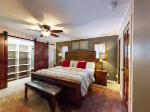 Upper Gresham Retreat